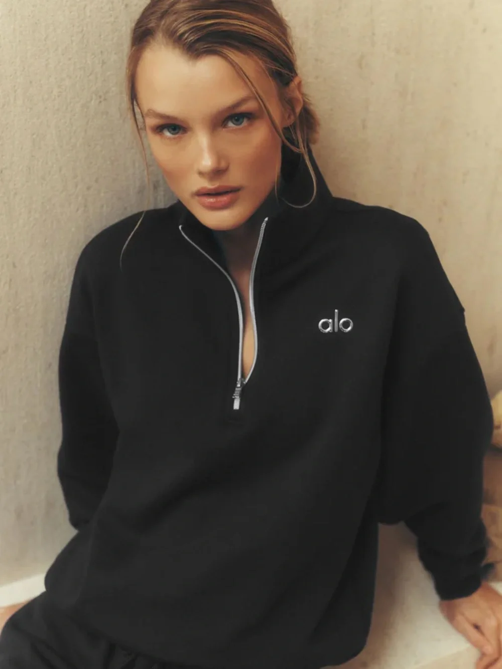 NWT ALO Yoga Accolade 1/4 Zip Pullover Black Sweatshirt